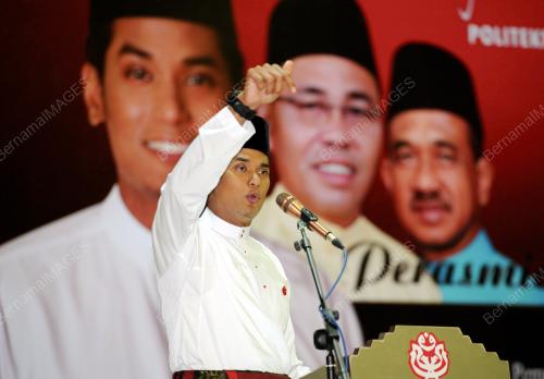TR03_06082016_KHAIRY_UMNO