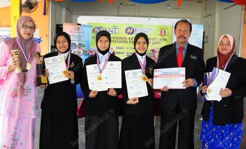 TR03_06102019_PROJEK_KERTAS