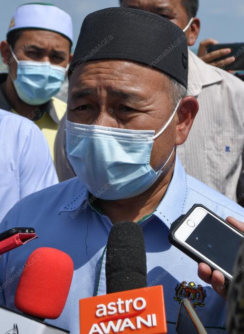 DATUK SERI TUAN IBRAHIM TUAN MAN