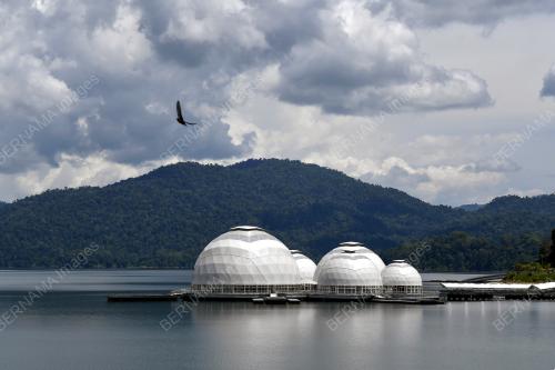 PELANCONGAN TASIK KENYIR