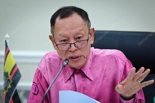DATUK SERI ABD HALIM AMAN
