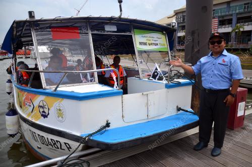 TR03_07082018_WATER_TAXI