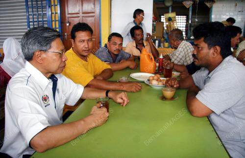 MUSTAPA MOHAMED