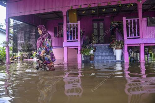 BANJIR KILAT