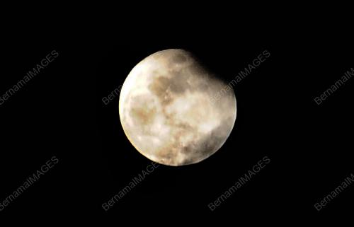 TR03_08102014_GERHANA_BULAN