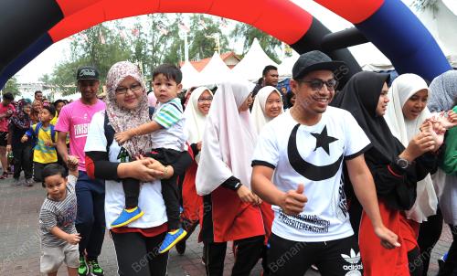 TR03_08102016_HARI_SUKAN