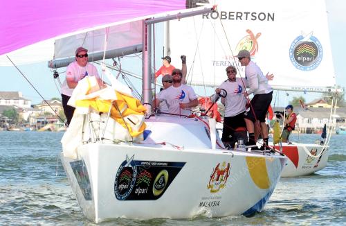 TR03_08122012_PIALA_MONSON