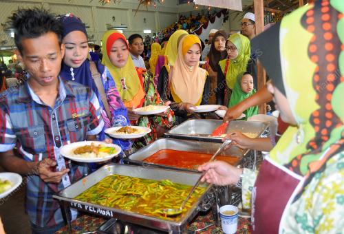 TR03_09082013_HARI_RAYA