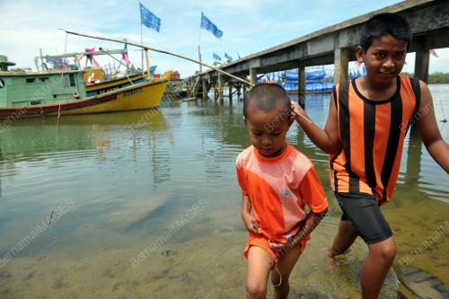 TR03_11072013_ANAK