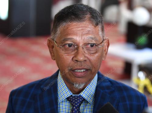 HANAFIAH MAT