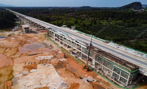 PROJEK ECRL DI KUALA TERENGGANU