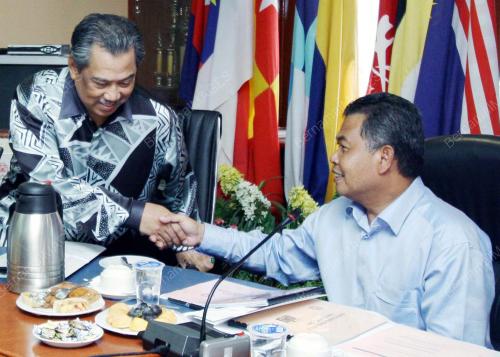 MUHYIDDIN YASSIN
