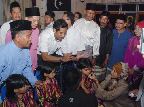 PROGRAM BERKHATAN DAN BERTINDIK