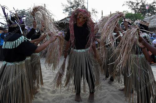 TR03_13092019_KARNIVAL_PANTAI_BN201909120864-02
