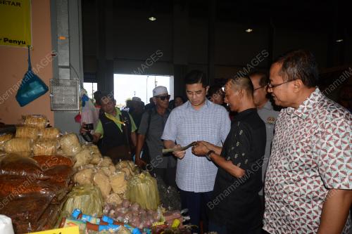DATUK SERI MOHAMED AZMIN ALI