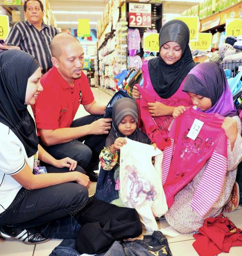 TR03_14082012_SUMBANGAN_RAYA