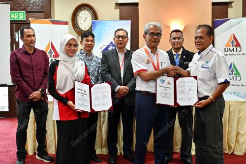 MAJLIS MENANDATANGANI MEMORANDUM PERSEFAHAMAN