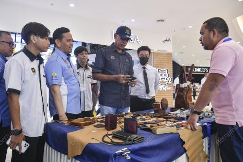 DATUK ROSOL WAHID