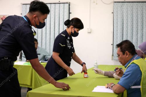 PILIHAN RAYA UMUM KE-15 (PRU15)