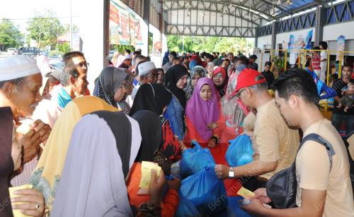 TR03_17062017_PASAR