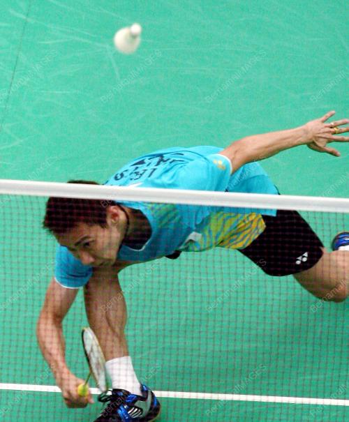TR03_18022011_BADMINTON