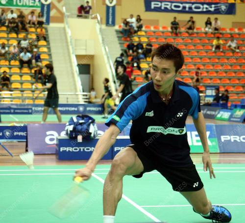 TR03_19022011_BADMINTON