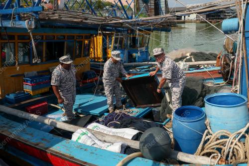 KOMANDER MARITIM MOHD FIRDAUS MOHD ANUAR