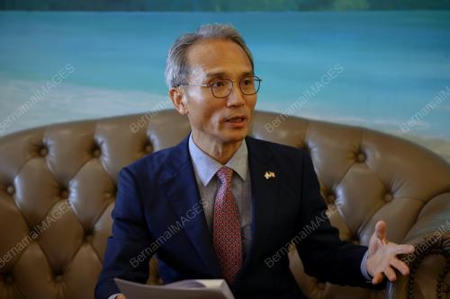 YEO SEUNG-BAE