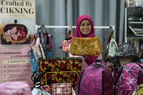PRODUK KRAF BATIK