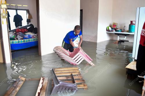 BANJIR TERENGGANU