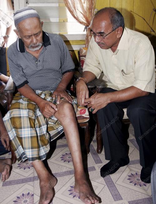 DATUK MOHD NASIR IBRAHIM FIKRI