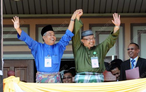 TR03_20042013_PENAMAAN_CALON