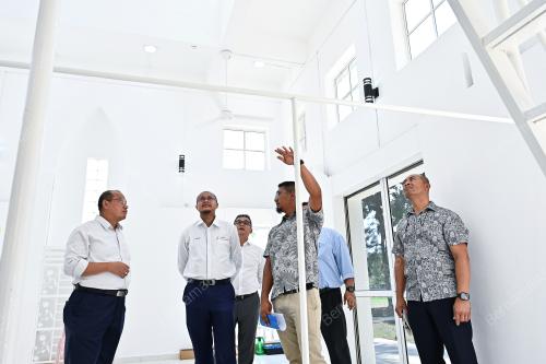 NAIK TARAF SURAU PANTAI BATU BURUK