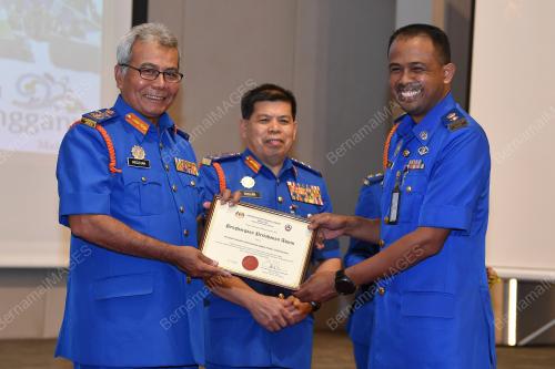 DATUK SERI MOHD REDZUAN YUSOF