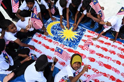 SEMANGAT PATRIOTIK ORANG ASLI SUKU SEMAQ BERI