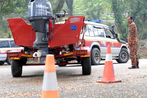 TR03_20102015_BOMBA_LATIHAN