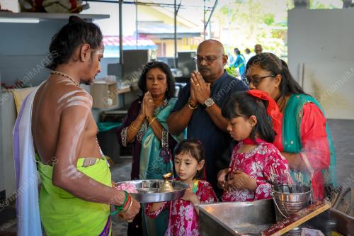 SAMBUTAN DEEPAVALI