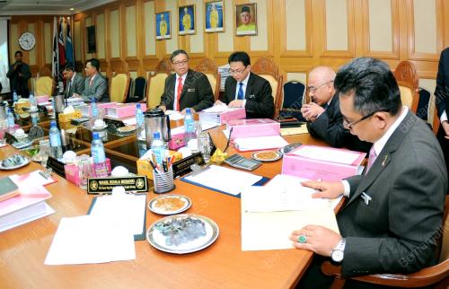 TR03_21052014_MESYUARAT_EXCO
