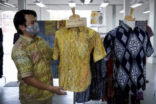 USAHAWAN_BATIK