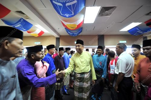 TR03_22072017_SALLEH_RAYA_BN201707210517
