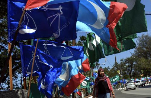 TR03_23042018_BENDERA
