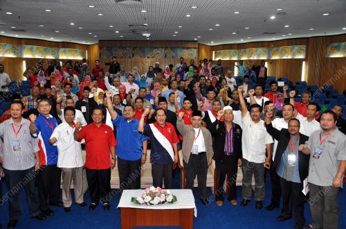 TR03_24102015_AHMAD_MASLAN