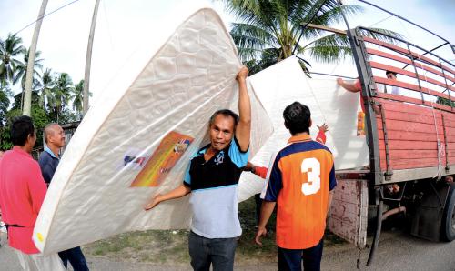 TR03_24122013_SUMBANGAN_TILAM