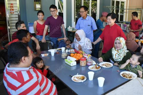 SAMBUTAN TAHUN BARU CINA