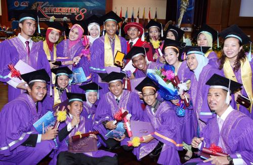 KONVOKESYEN UMT