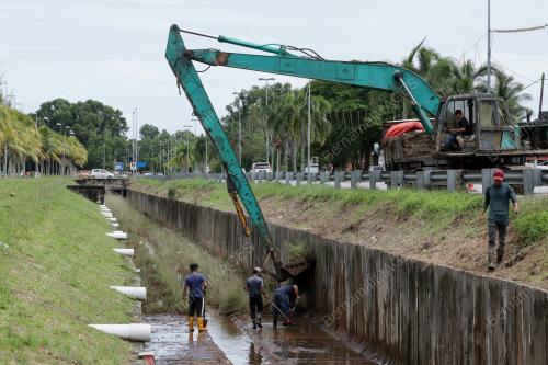 PERSIAPAN MONSUN TIMUR LAUT
