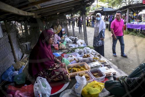 KEUNIKAN PASAR PAGI HAJI HARUN