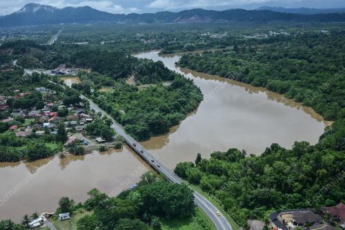 JBPM TINJAU KEADAAN BANJIR