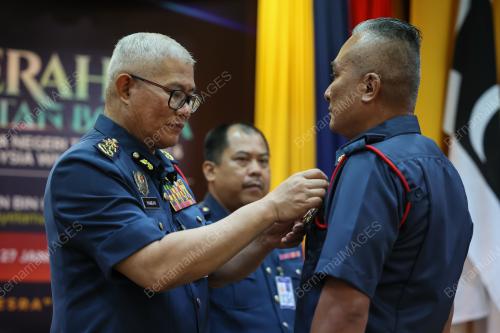 DATUK SERI MOHAMMAD HAMDAN WAHID