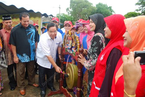 GOTONG ROYONG